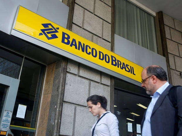 Banco do Brasil anuncia fechamento de agências e plano de aposentadoria