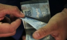 Alta da Selic encarece crédito e prestações, diz Anefac