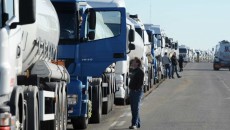 Governo e Congresso articulam estado de emergência para criar auxílio a caminhoneiros